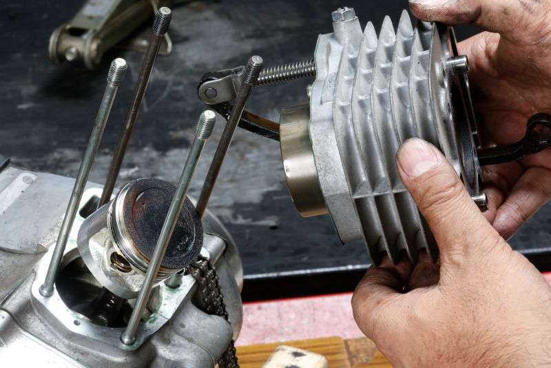 Perhitungan Rasio Kompresi Setelah Bore-Up pada Mesin Motor